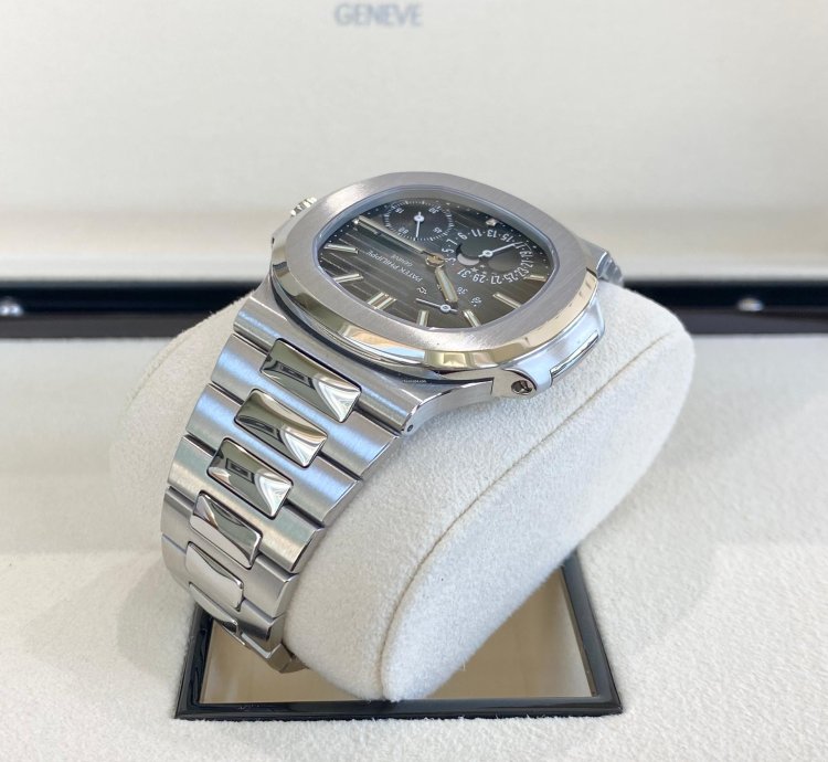 Patek Philippe Nautilus Stainless Steel Blue Dial 2019