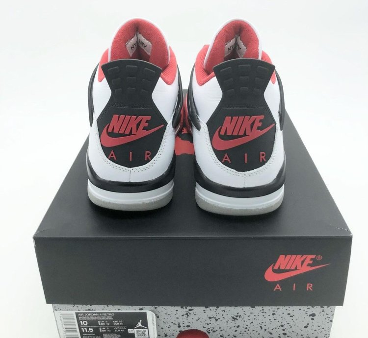 Jordan 4 Retro Fire Red 2020