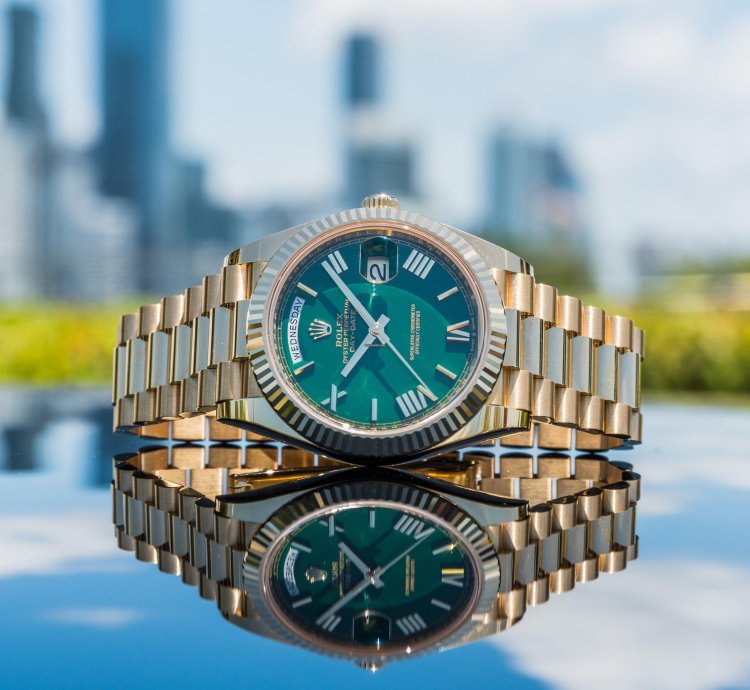 Rolex Day-date 40 Unworn 2022 Day-date 40mm Green Dial 228238