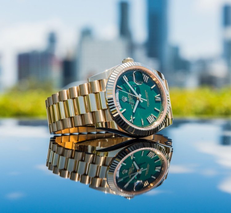 Rolex Day-date 40 Unworn 2022 Day-date 40mm Green Dial 228238