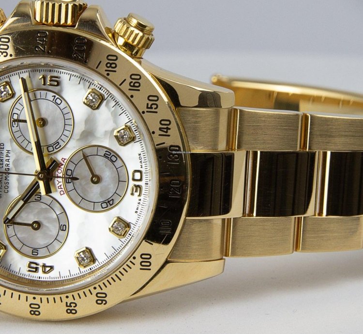 Rolex Daytona Oyster Perpetual Cosmograph Daytona 18kt Yellow Gold Mother Of Pearl Diamond Dot 116528