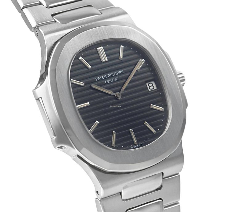 Patek Philippe Nautilus Stainless Steel Date Blue 39 0mm 3700 1a