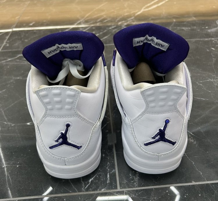 Jordan 4 Retro Metallic Purple