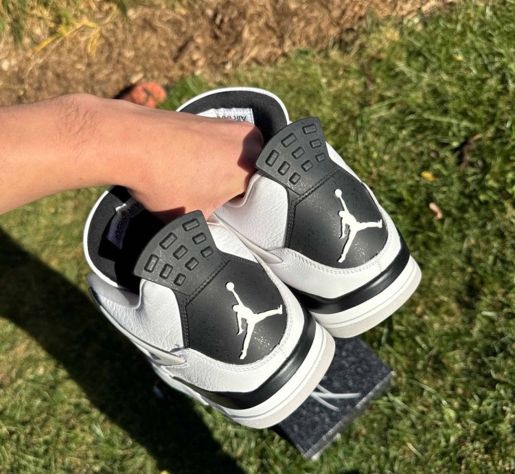 Jordan 4 Retro Military Black