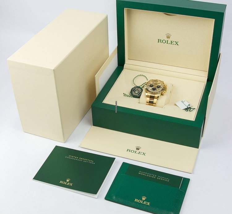 Rolex Daytona Oyster Perpetual Cosmograph Daytona 18kt Yellow Gold Pikachu 116508