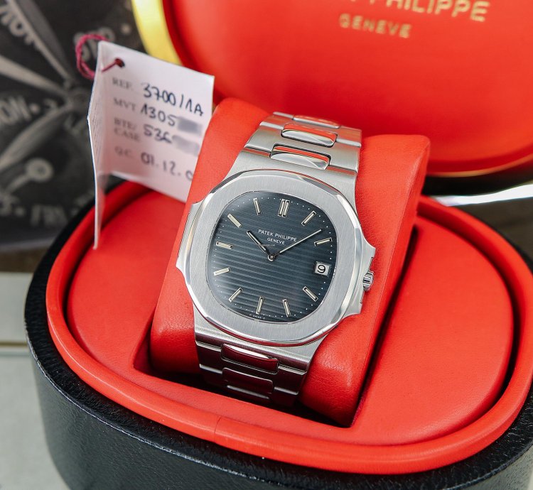 Patek Philippe Nautilus Stainless Steel Ref 3700 1 From 1978