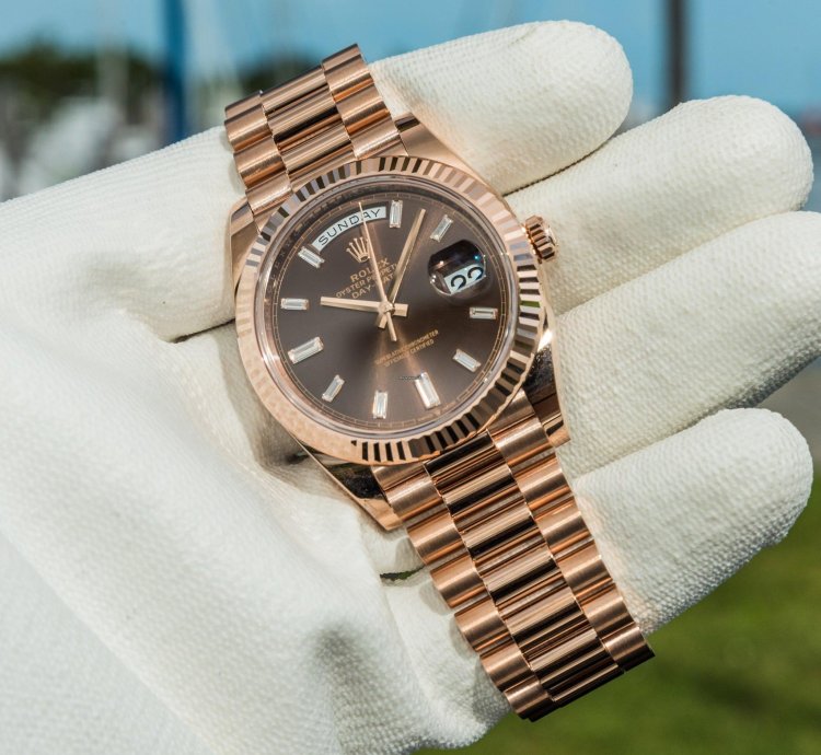 Rolex Day-date 40 Unworn 2023 Day-date 40mm Chocolate Baguette 228235