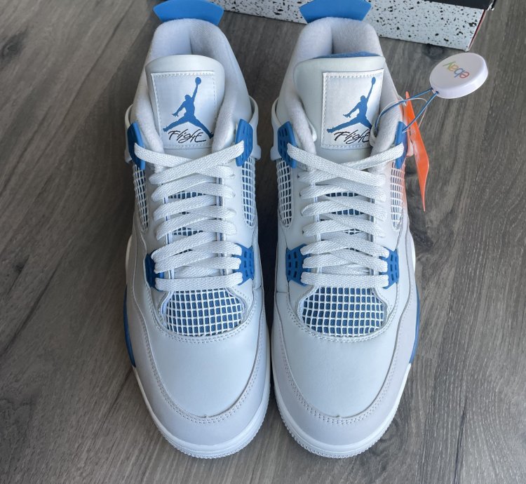 Jordan 4 Retro Military Blue 2024