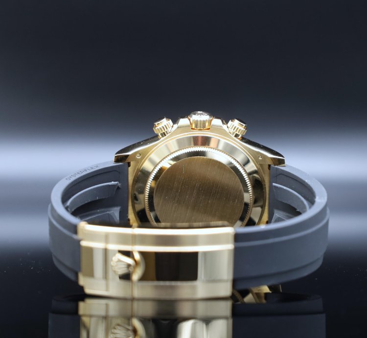 Rolex Daytona Oysterflex - 2021 - Black Dial - Yellowgold - Fullset