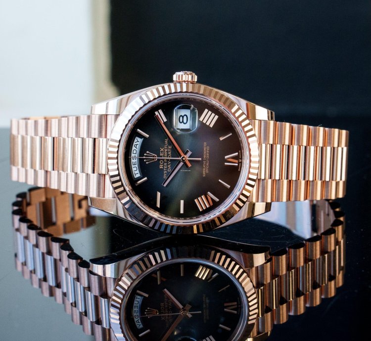 Rolex Day-date 40 Unworn 2024 Day-date 40mm Grey Fume 228235