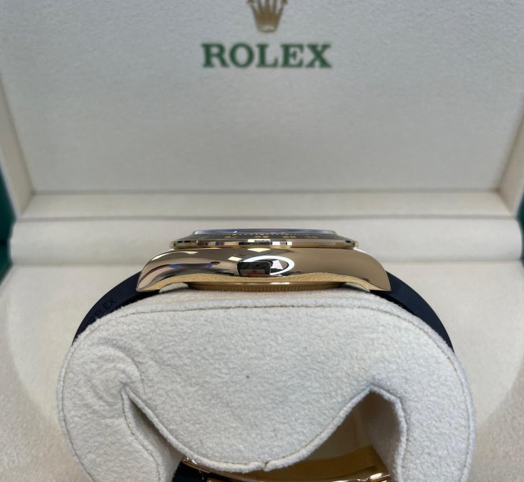 Rolex Daytona Oysterflex Diamond Dial
