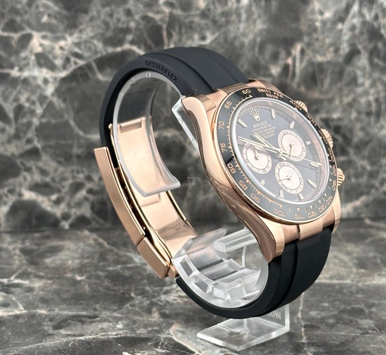 Rolex Daytona Oysterflex Everose Gold Bright Black Dial Sundust Subdials 126515ln