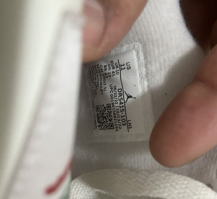 Jordan 4 Retro Sb Pine Green