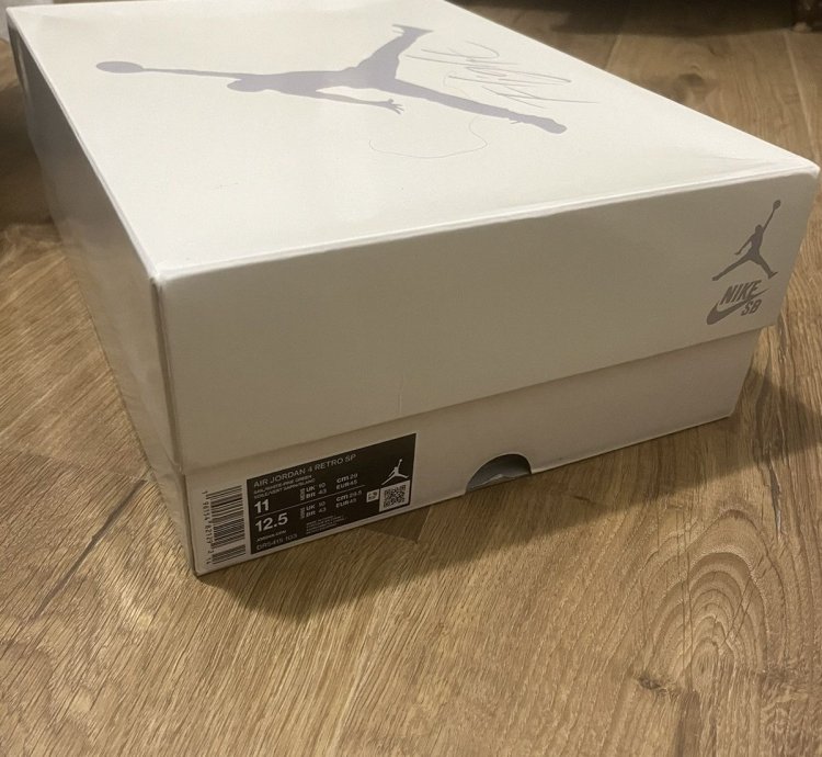 Jordan 4 Retro Sb Pine Green