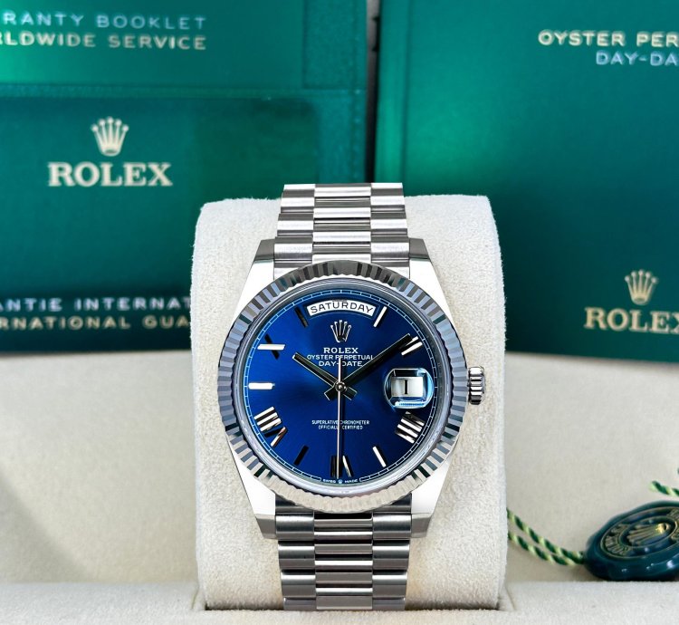 Rolex Day-date 40 Unworn 2025 Day-date 40 Blue Roman Numerals 228239-0007 Complete