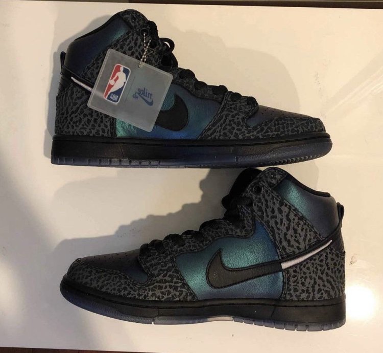 Nike Sb Dunk High Black Sheep Hornet