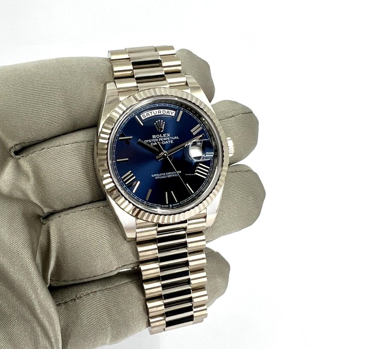 Rolex Day-date 40 Unworn 2025 Day-date 40 Blue Roman Numerals 228239-0007 Complete