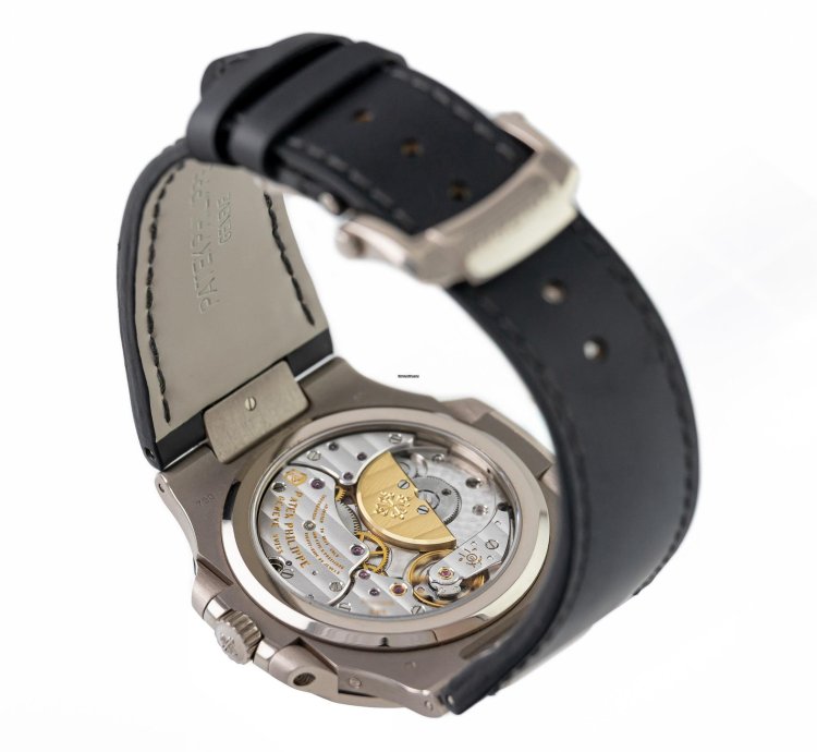 Patek Philippe Nautilus Tiffany Co Wg Ref 5712g 001 Full Set 2013
