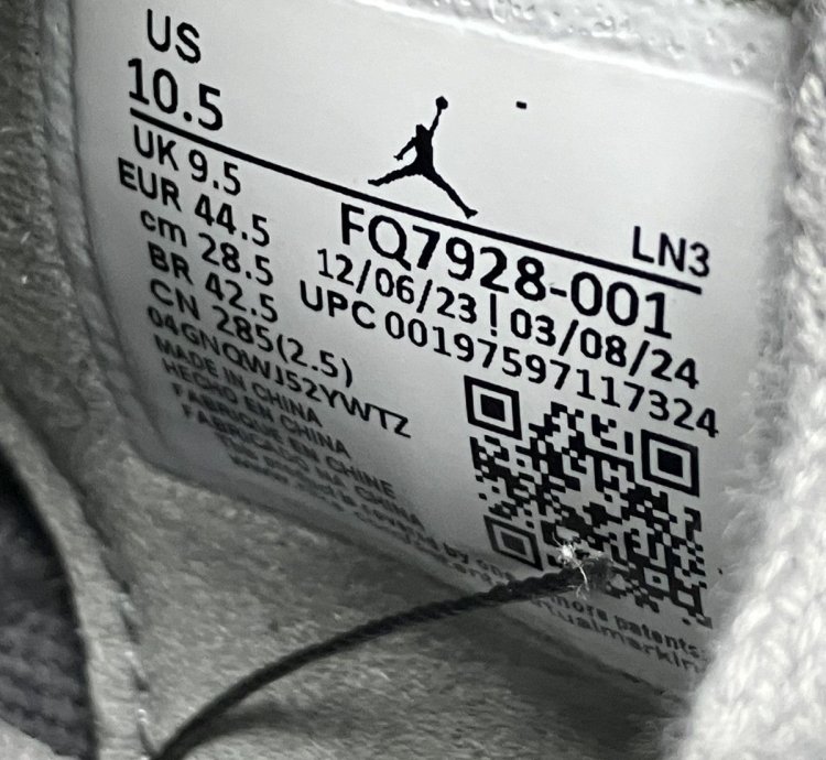 Jordan 4 Retro Se Paris Olympics Wet Cement Size 10 5