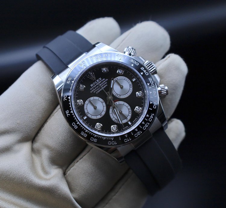 Rolex Daytona Oysterflex Whitegold Black Diamond Dial - Stickers Unworn - 02 2025 - Fullset