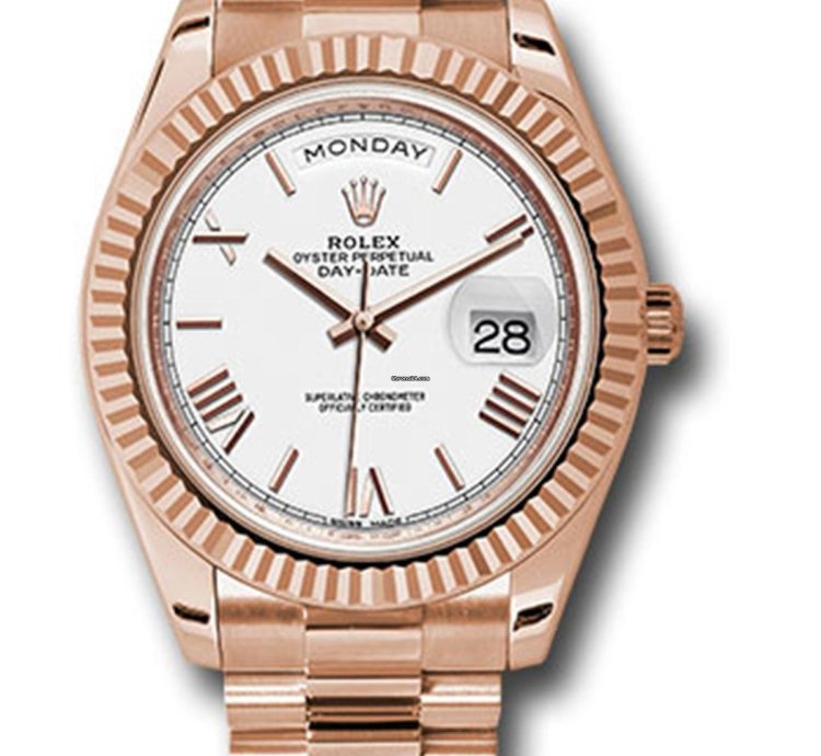 Rolex Day-date 40 Unworn Day-date 40mm 228235 Rose Gold Fluted White Roman Dial Presidential Bracelet