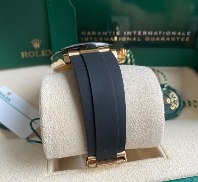 Rolex Daytona Oysterflex Yellow Gold 116518ln Champagne Dial - Unworn 2022