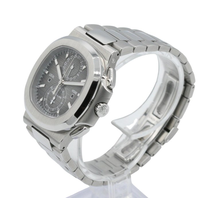 Patek Philippe Nautilus Travel Time Chronograph Mint Condition Full Set
