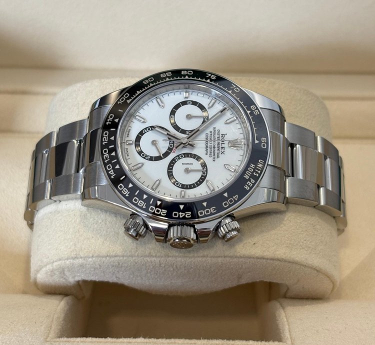 Rolex Daytona Panda - 126500ln - 2025