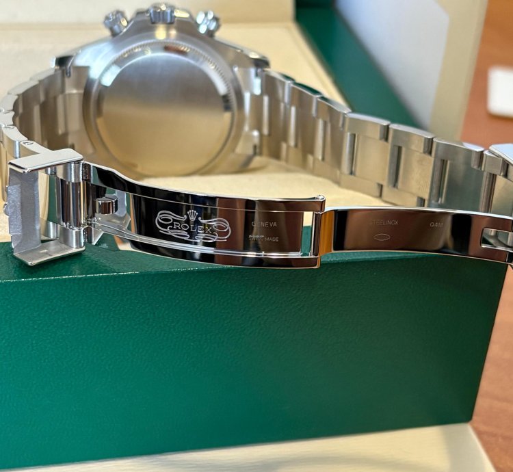 Rolex Daytona Panda - 126500ln - 2025