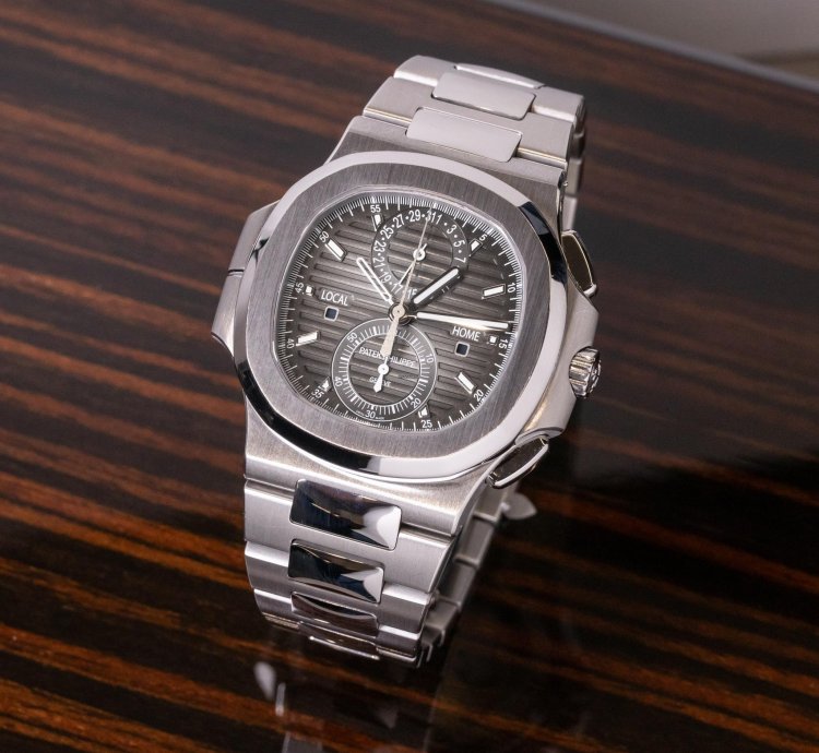 Patek Philippe Nautilus Travel-time Chronograph Steel Box And Papers 2020