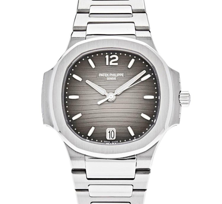 Patek Philippe Nautilus Unworn Stainless Steel 7118 1a-011 - Ats-w007751
