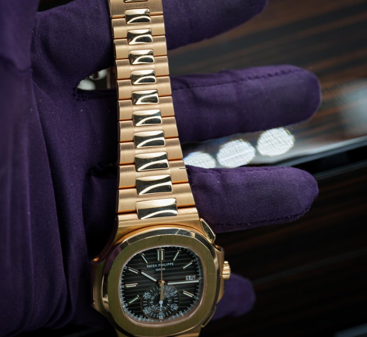Patek Philippe Nautilus Updated Clasp