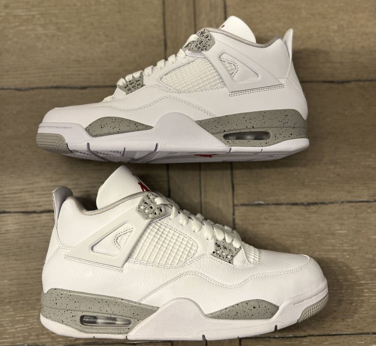 Jordan 4 Retro White Oreo 2021