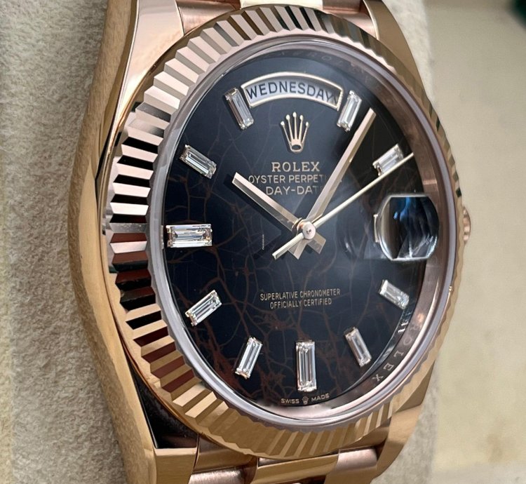 Rolex Day-date 40 Unworn Day-date 40mm Eisenkiesel Diamond Dial Rose Gold Bracelet 228235 Box Papers 2024