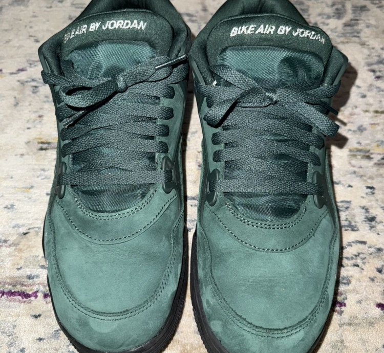 Jordan 4 Rm Nigel Sylvester Grandma Driveway Sz 10