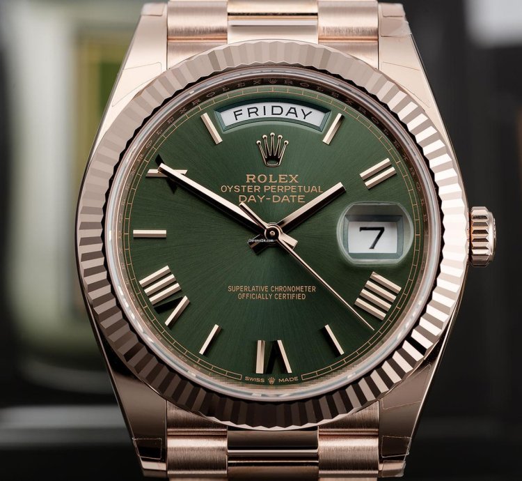 Rolex Day-date 40 Unworn Full Set