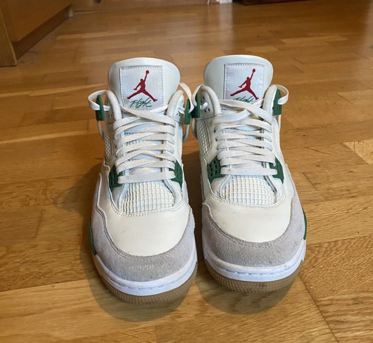 Jordan 4 Sb Pine Green