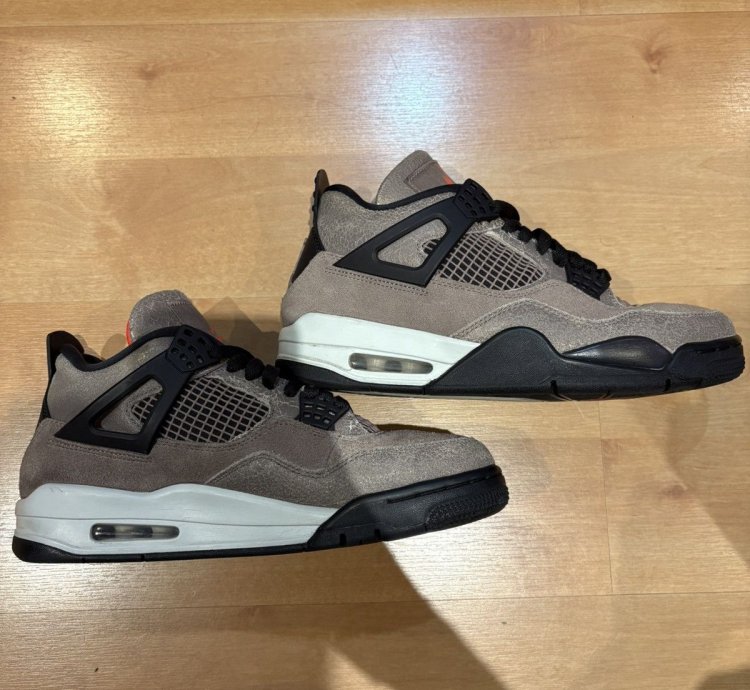 Jordan 4 Taupe Haze