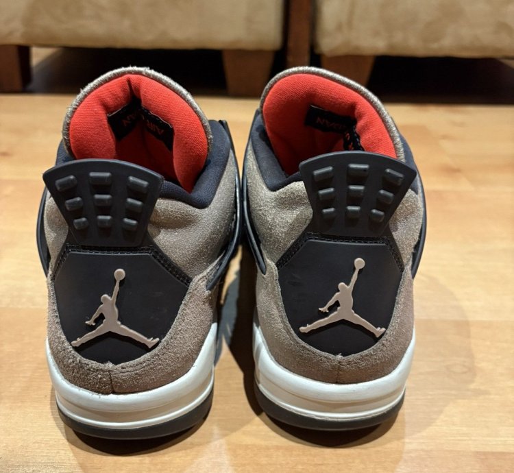 Jordan 4 Taupe Haze