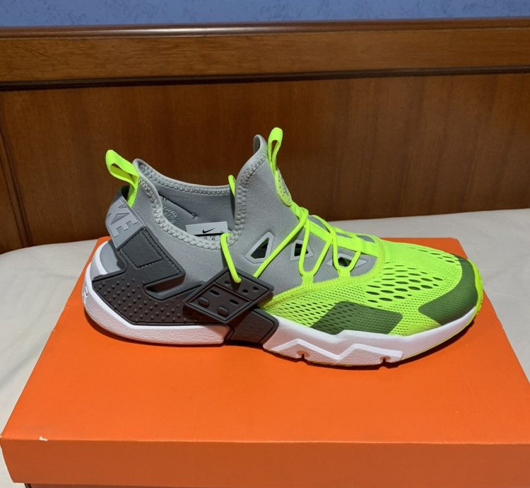 2018 Nike Air Huarache