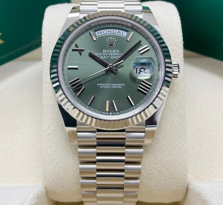 Rolex Day-date 40 Unworn Olive Green Roman Dial 40mm White Gold Fluted Bezel 228239 President Bracelet
