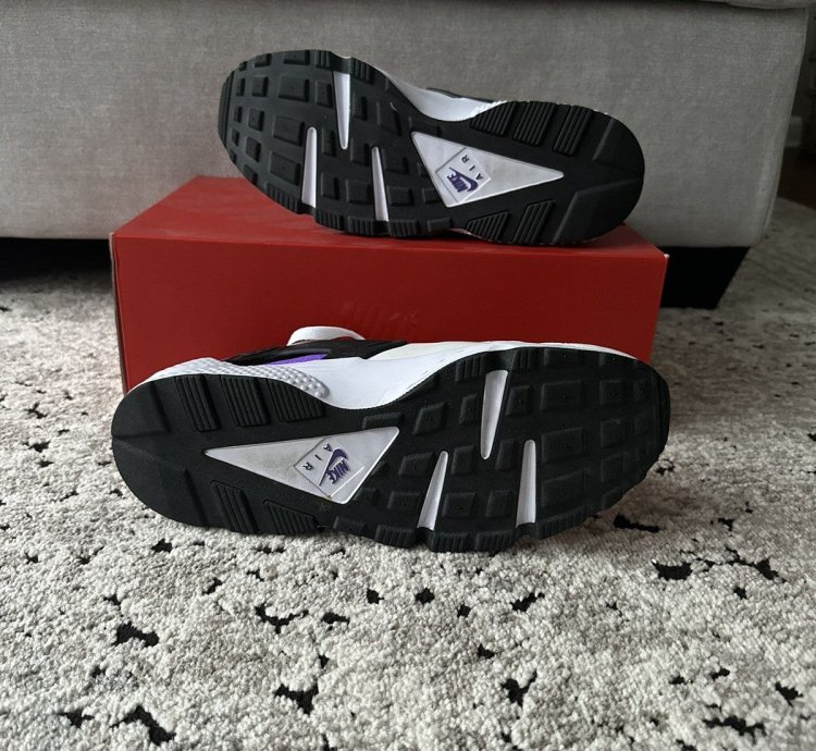 2018 Nike Air Huarache Run Purple Punch