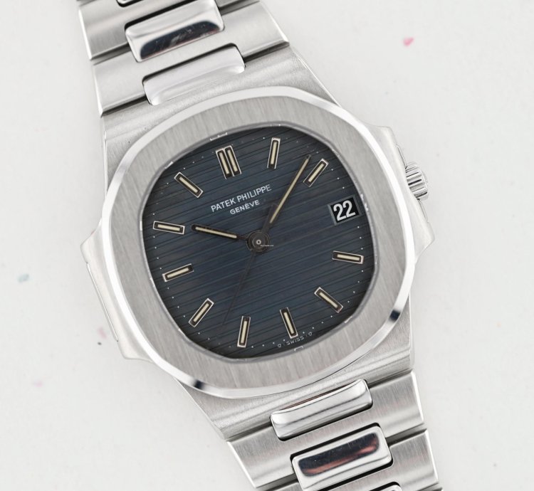 Patek Philippe Nautilus With Extract