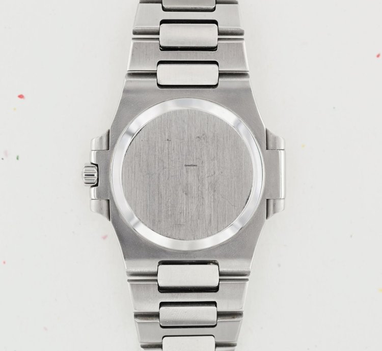 Patek Philippe Nautilus With Extract
