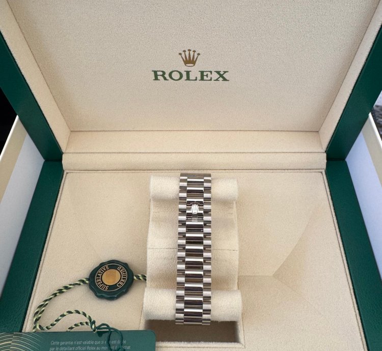 Rolex Day-date 40 Vendre Day-date 40 Octobre 2022 Jamais Port