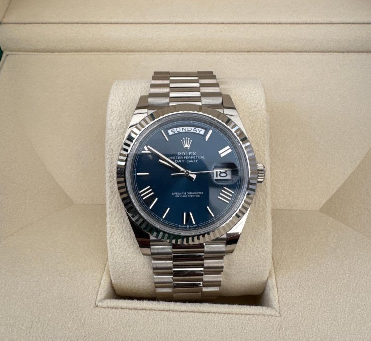 Rolex Day-date 40 Vendre Day-date 40 Octobre 2022 Jamais Port