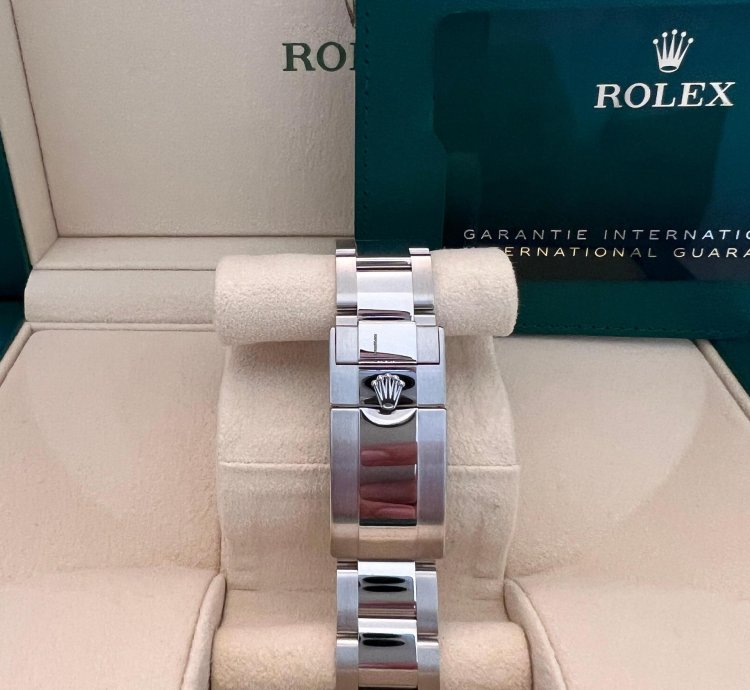 Rolex Daytona Panda Reference 126500 New Model