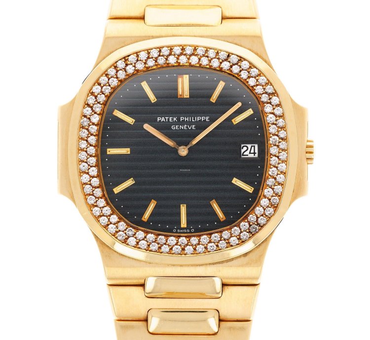 Patek Philippe Nautilus Yellow Gold Nautilus Ref 3700 With Diamond Bezel