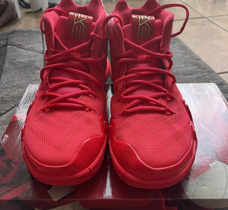 2018 Nike Kyrie 4 Red Carpet