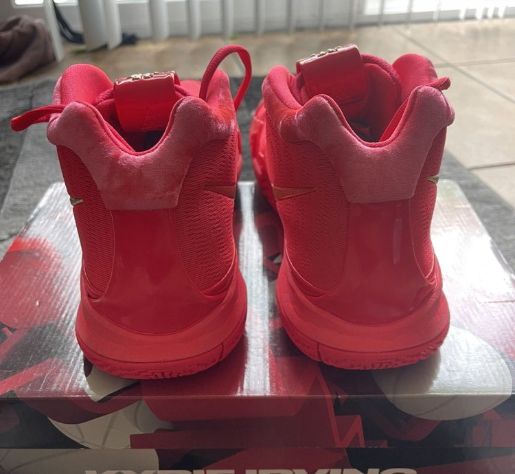 2018 Nike Kyrie 4 Red Carpet
